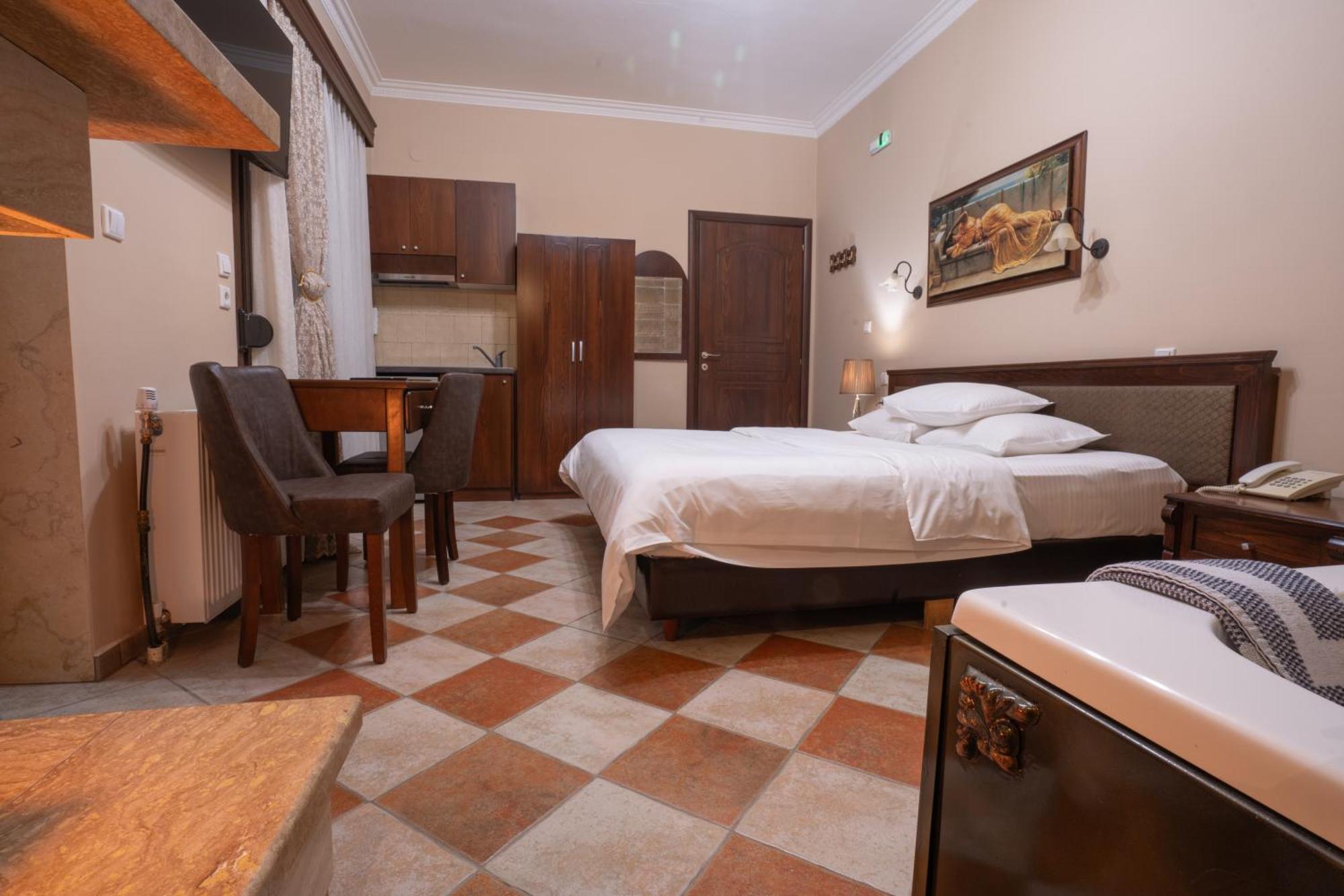 Kallinikos Guesthouse Káto Loutrákion Extérieur photo